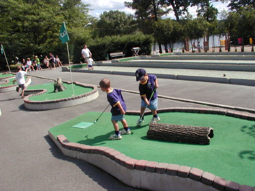 27240045s.JPG - 69.5 K