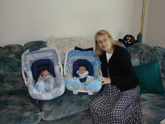 carseets.jpg - 38.2 K